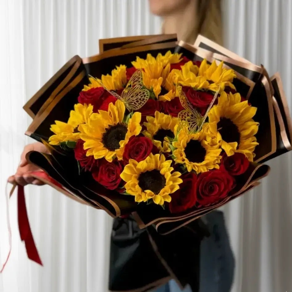 Roses & Sunflowers Bouquet