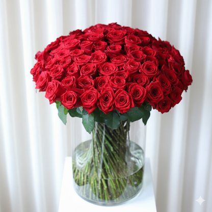 101 Red Roses in Clear Vase – Luxury Valentine’s Day Flower Delivery in Miami