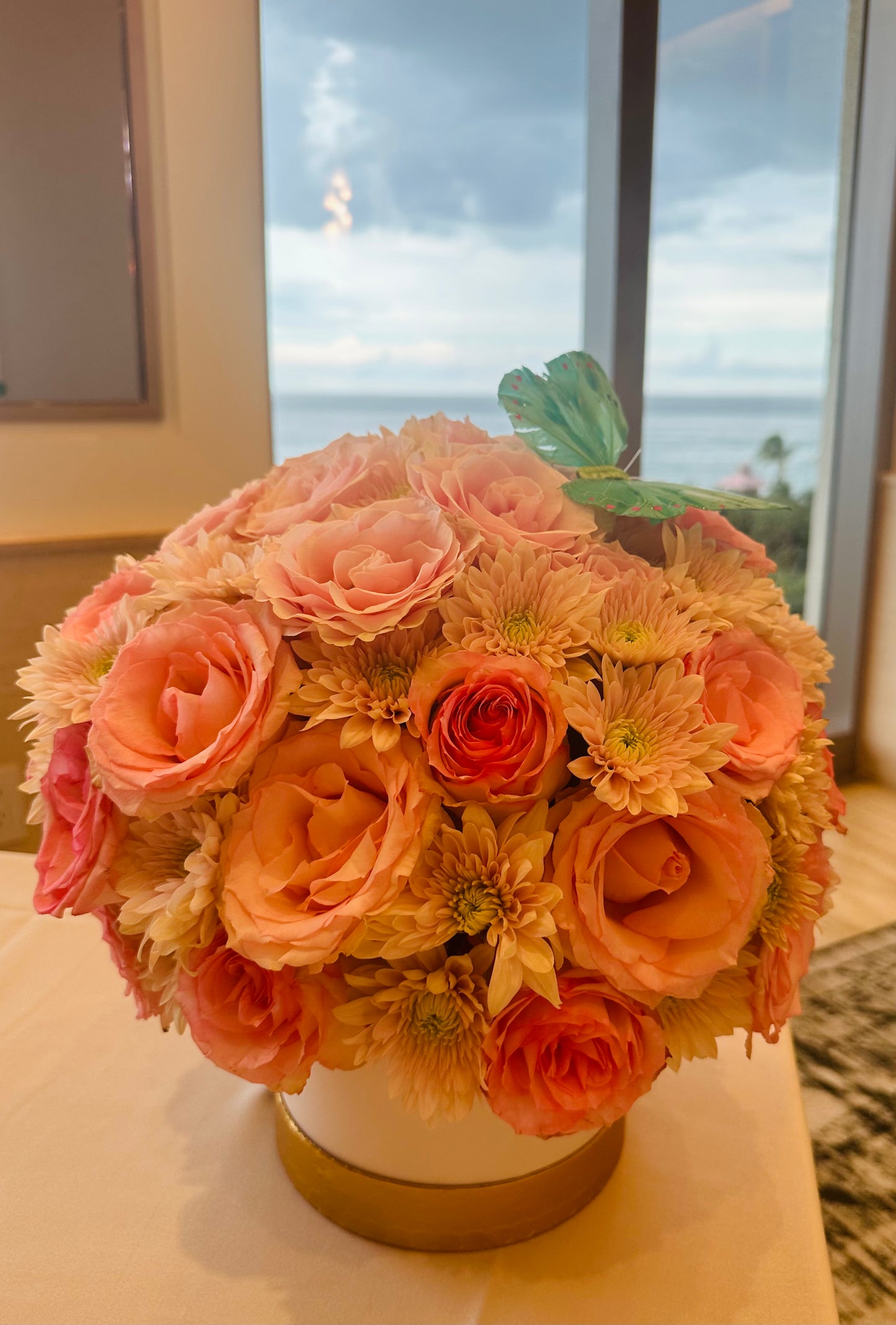 Flower Box with Roses & Pom Pom Daisies