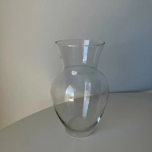 Elegant Clear Glass Vase (Fits 25-36 Stems)