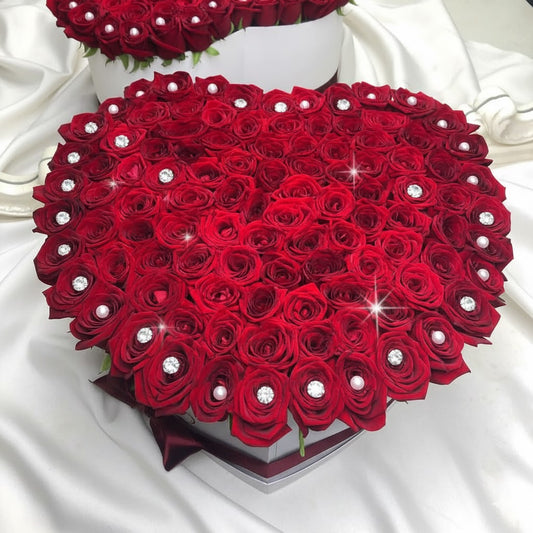 Diamond Heart Rose Box – Luxury Red Roses for Valentine’s Day in Miami